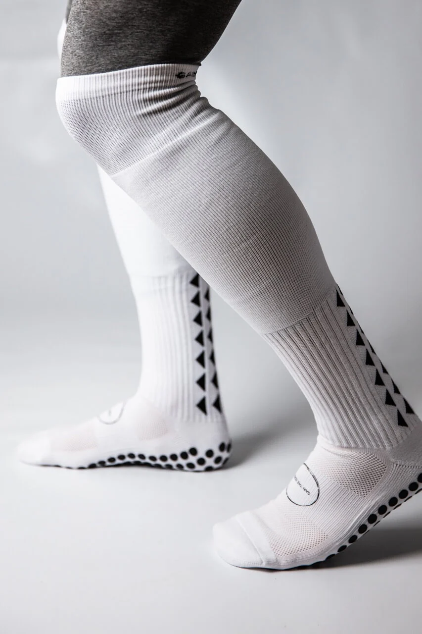 GRIP SOCKS 2.0  Full Length - White - Image 5
